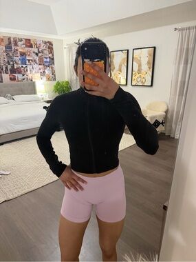 TNA Black Iimit Long Sleeve Zip-Up Crop Top